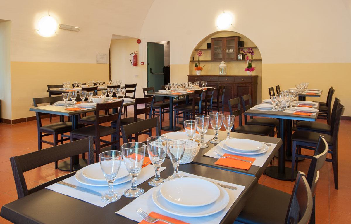 Hotel Capranica Exterior photo