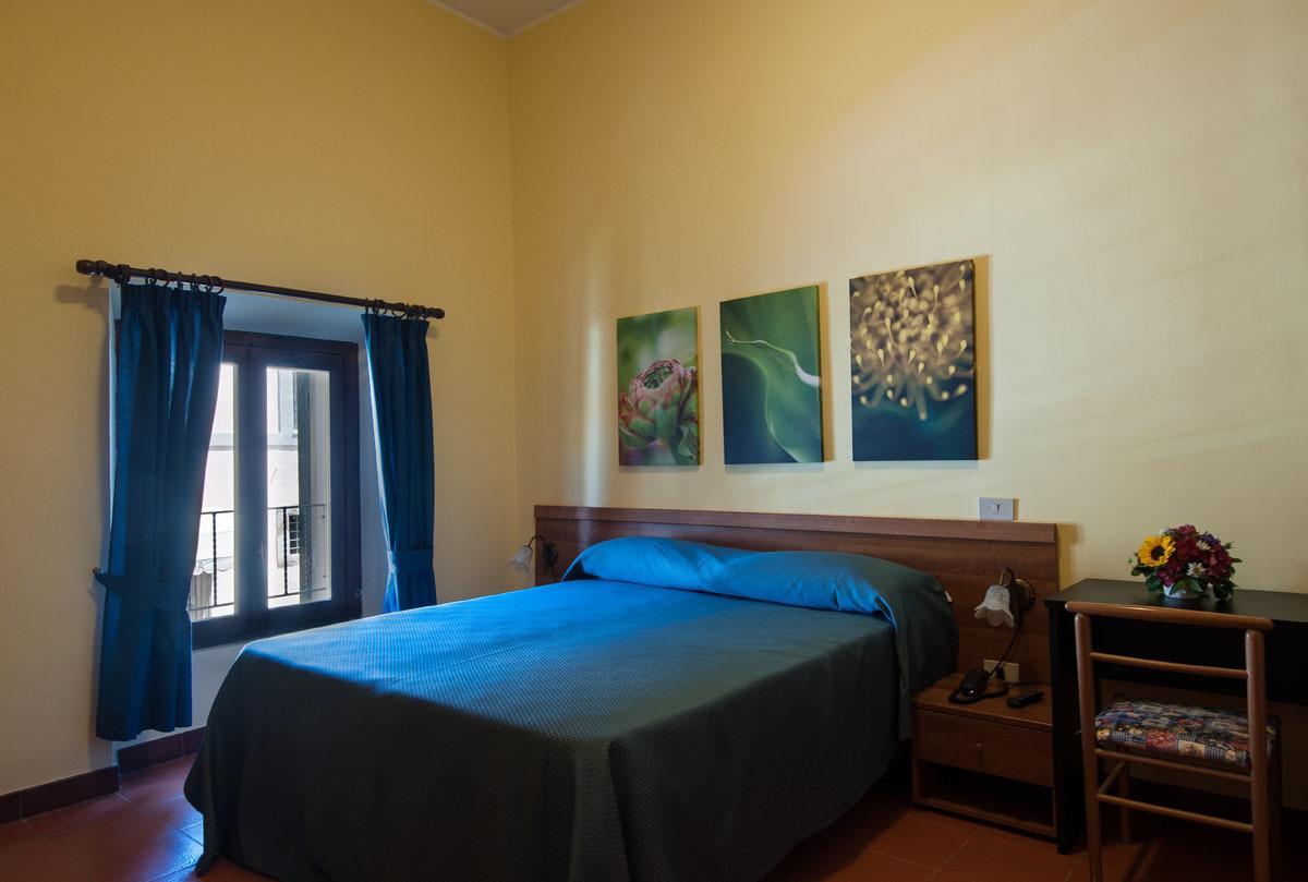 Hotel Capranica Exterior photo